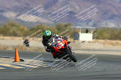 media/Jan-09-2022-SoCal Trackdays (Sun) [[2b1fec8404]]/Turn 14 (10am)/